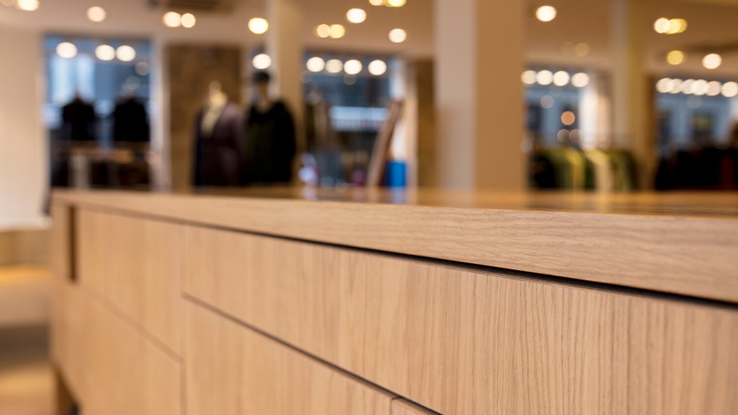 butiksinventar materialevalg trends salgsdisk