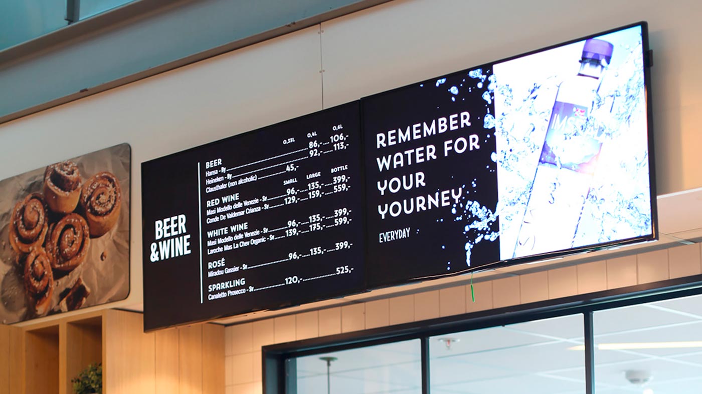 digtale menuboards skaerme digitalsignage dual screen cafe